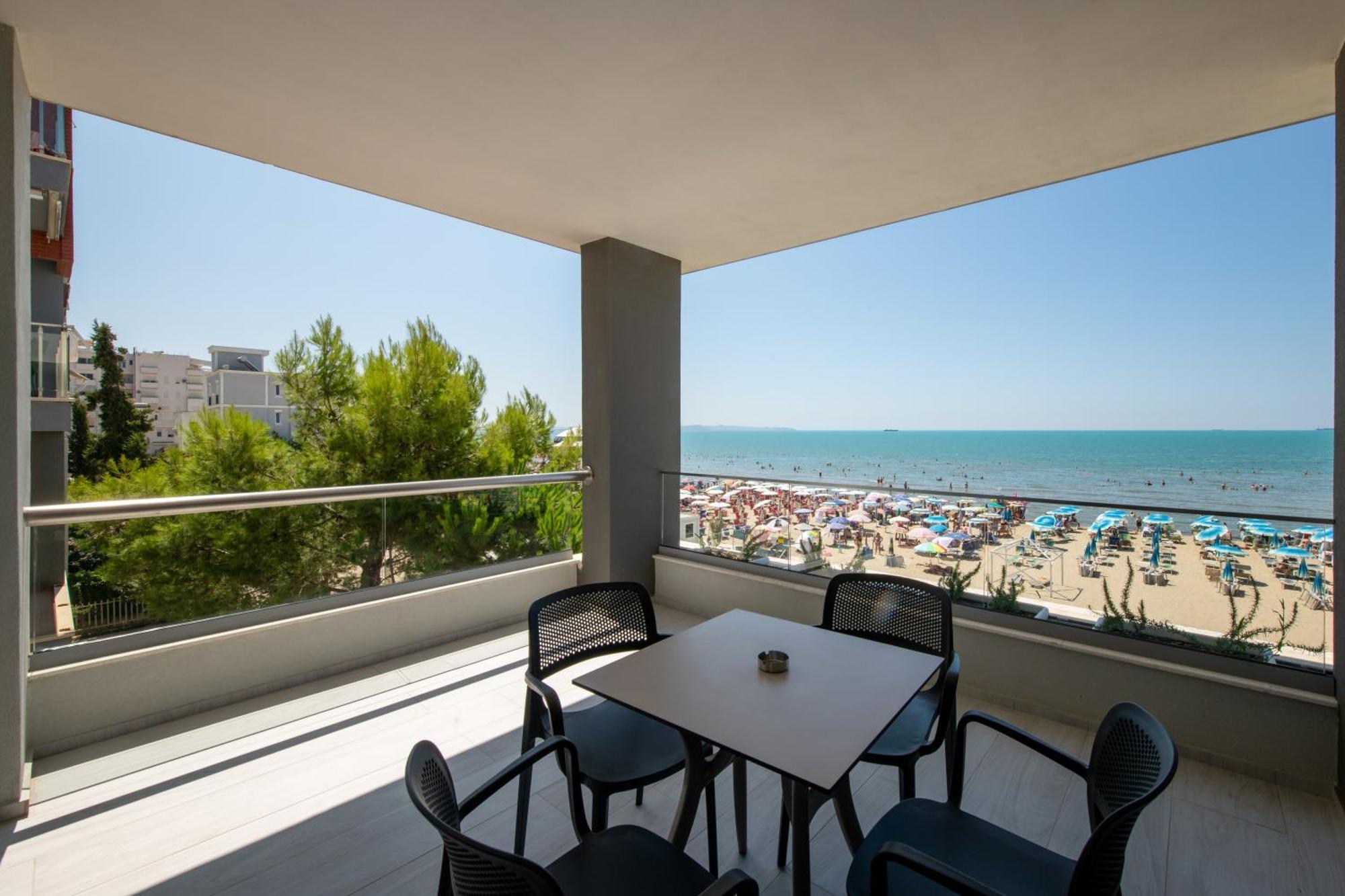 Hotel Vila 11 Durres Ngoại thất bức ảnh